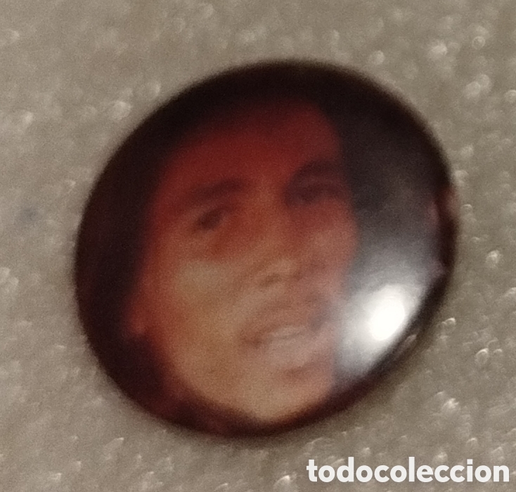 M&uacute;sica de colecci&oacute;n: Chapa / pin Bob Marley - Foto 1