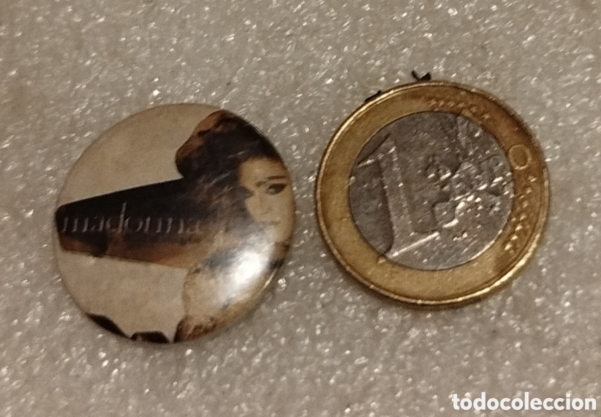 M&uacute;sica de colecci&oacute;n: Chapa / pin Madonna . . - Foto 2