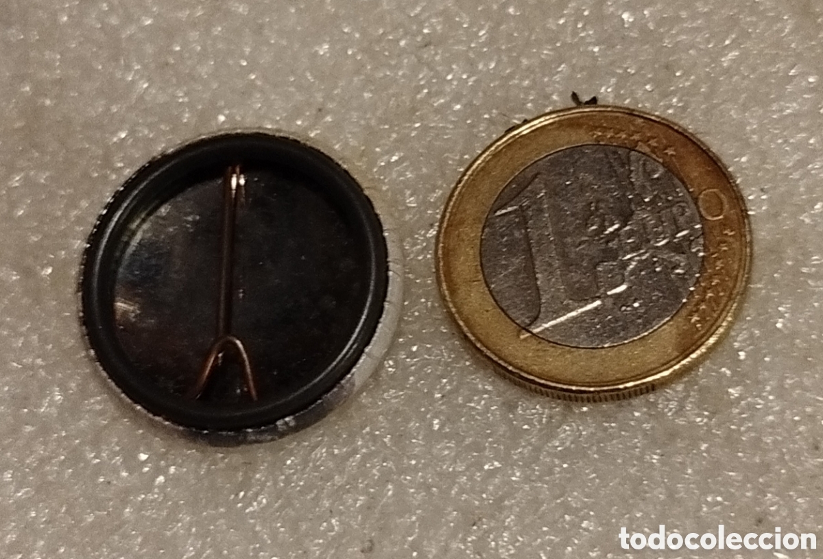 M&uacute;sica de colecci&oacute;n: Chapa / pin Madonna . . - Foto 3