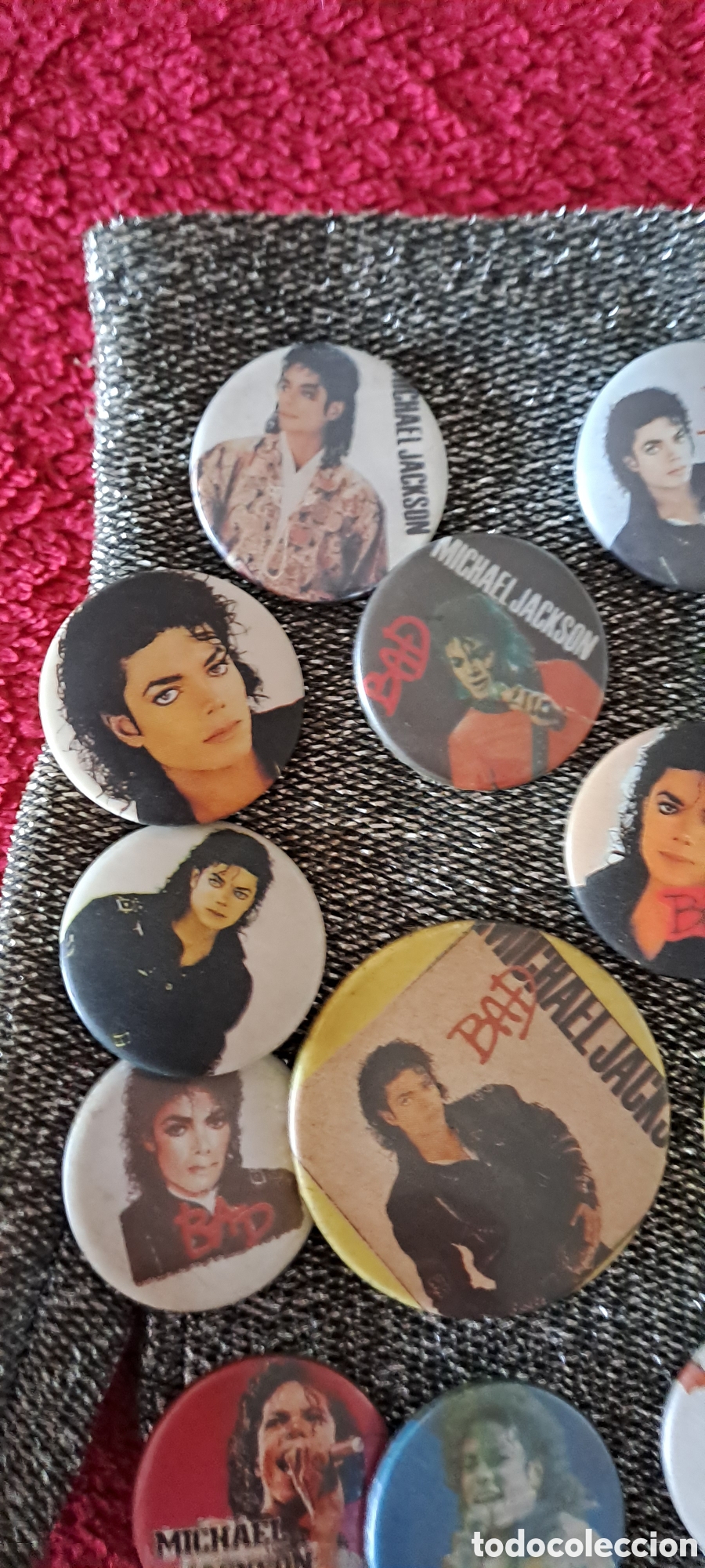 M&uacute;sica de colecci&oacute;n: LOTE 13 CHAPAS &rdquo;MICHAEL JACKSON&rdquo; - Foto 3