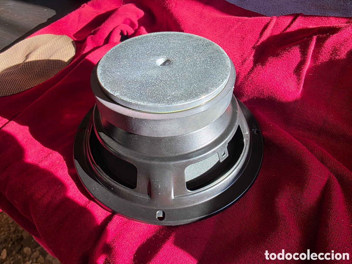 M&uacute;sica de colecci&oacute;n: WOOFER DE 200 WATIOS - Foto 2