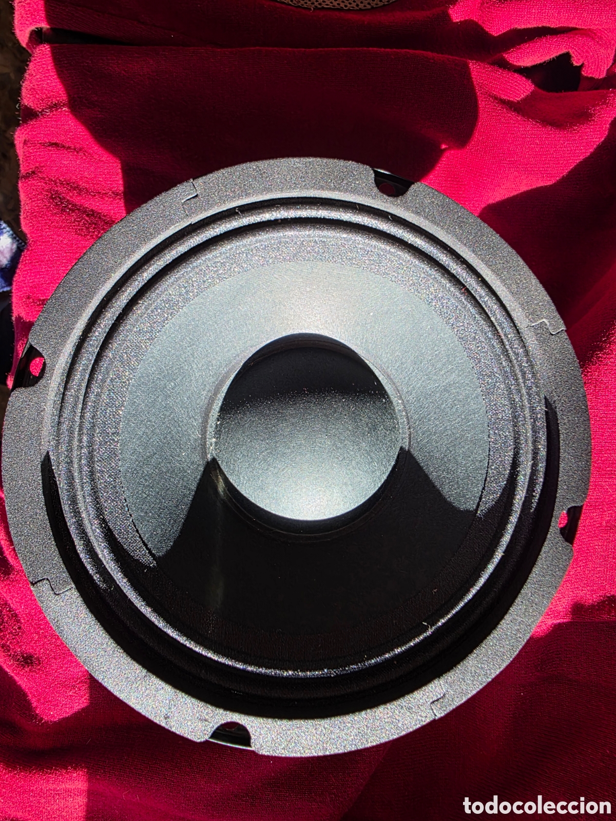 M&uacute;sica de colecci&oacute;n: WOOFER DE 200 WATIOS - Foto 1