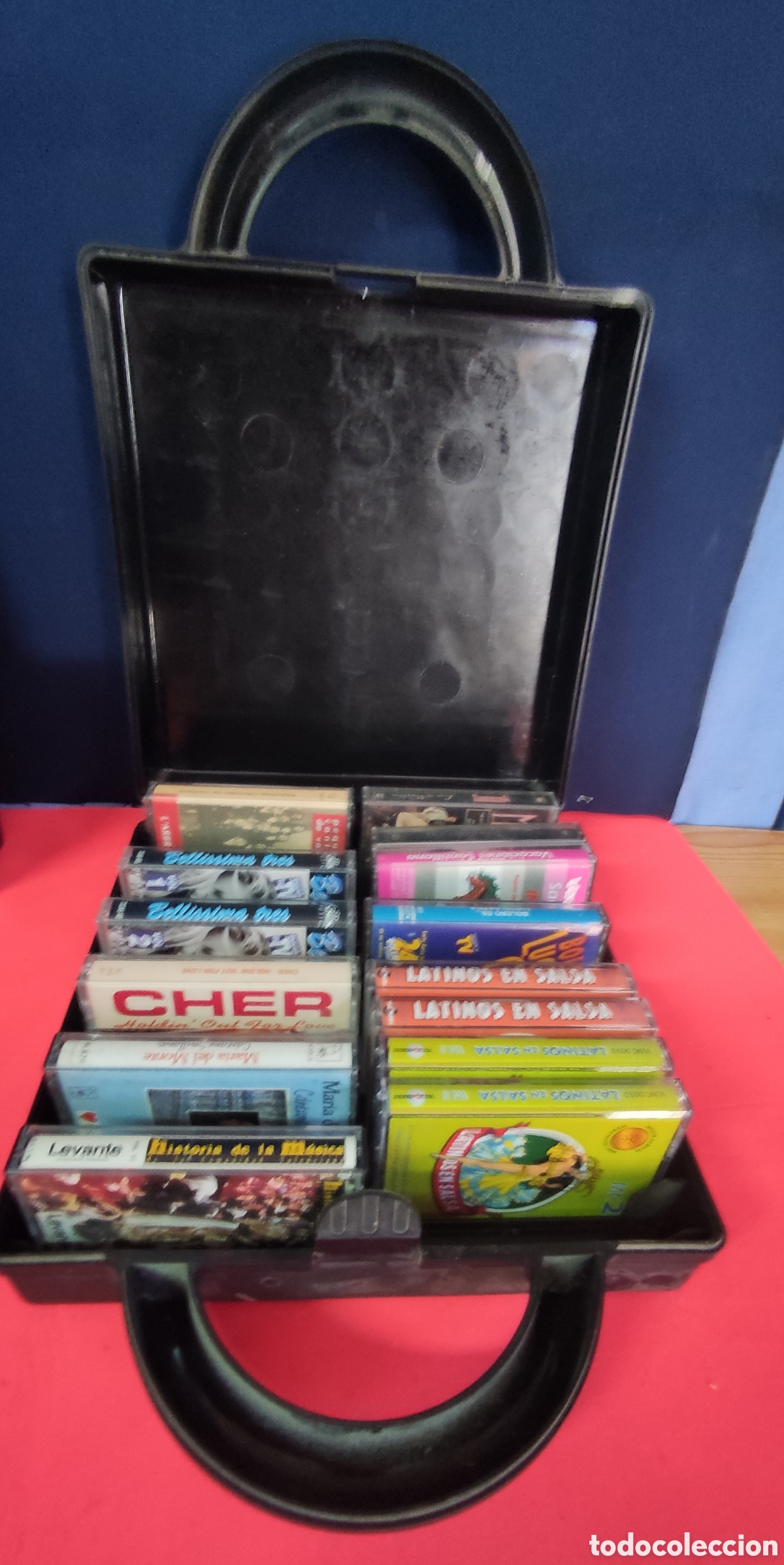 M&uacute;sica de colecci&oacute;n: Malet&iacute;n portacasetes - Foto 1