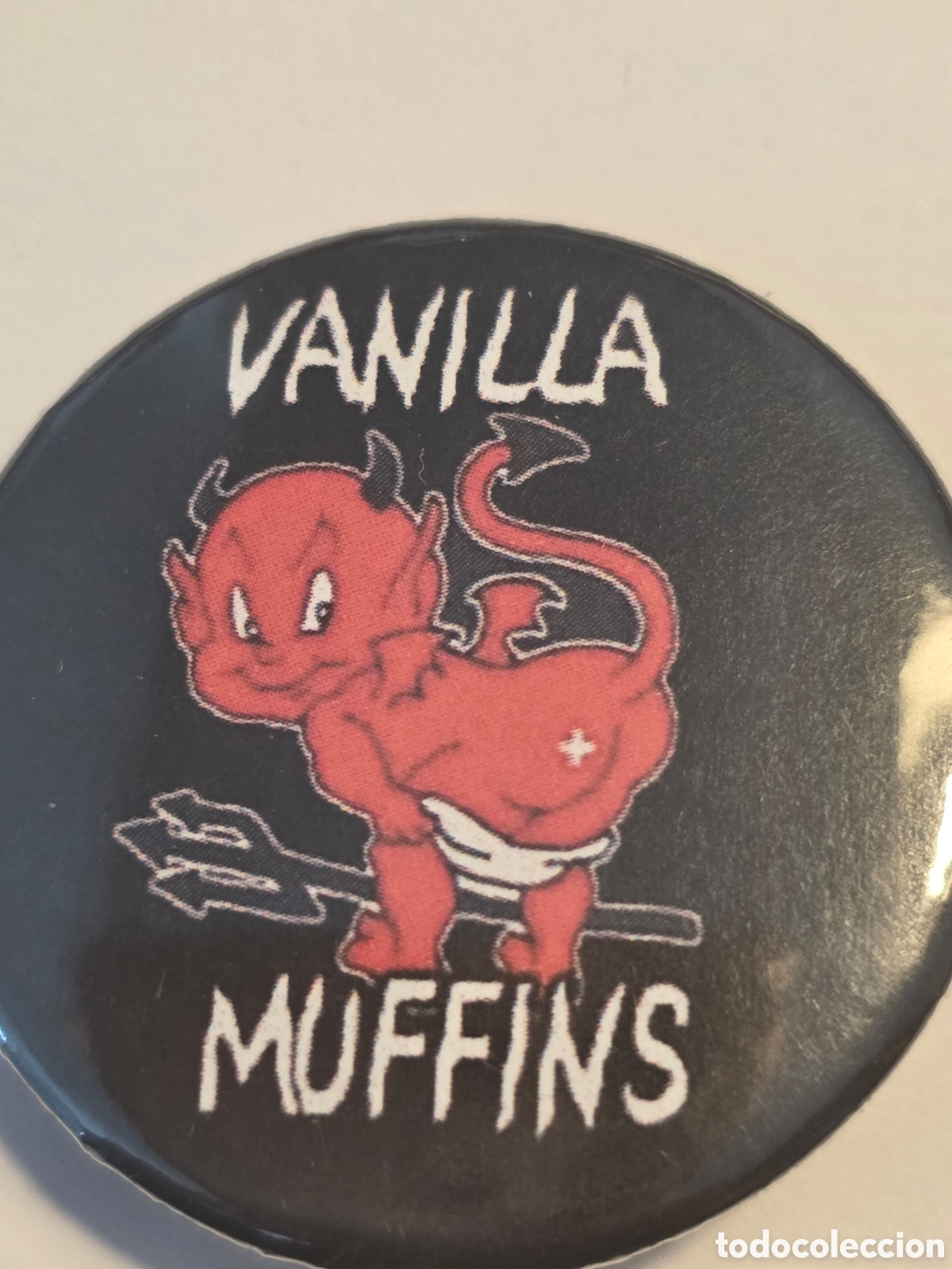 M&uacute;sica de colecci&oacute;n: CHAPA BANDA VANILLA MUFFINS 38mm