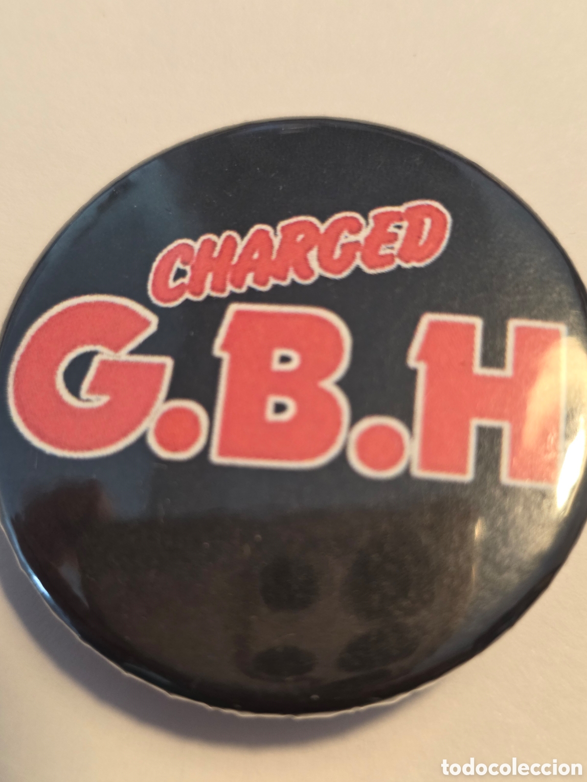 M&uacute;sica de colecci&oacute;n: CHAPA BANDA G.B.H 38mm