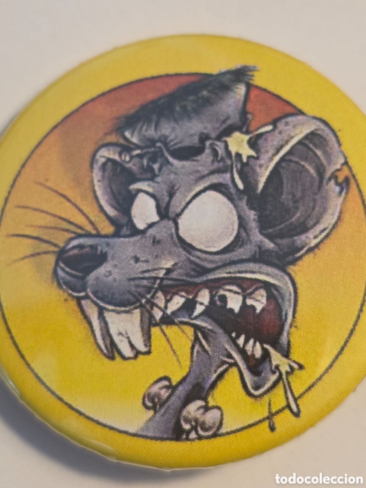 M&uacute;sica de colecci&oacute;n: CHAPA BANDA RATOS DE PORAO 38mm