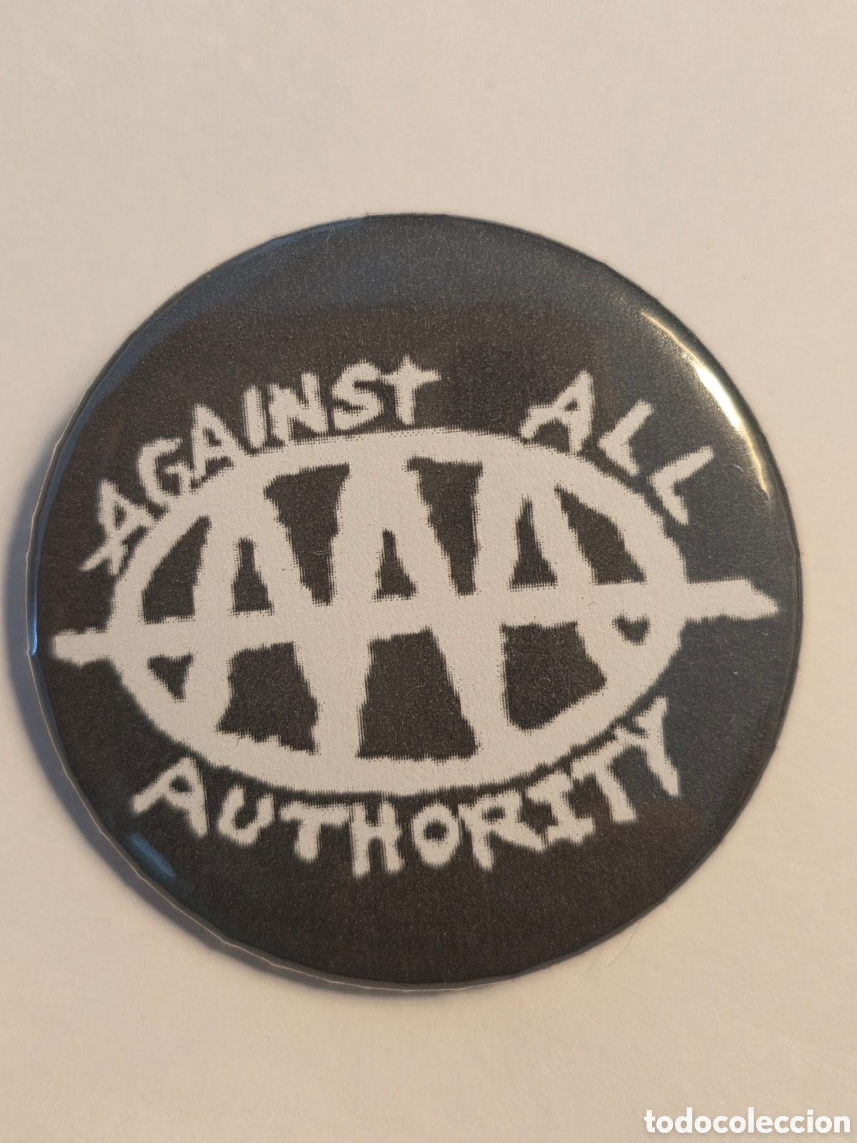 M&uacute;sica de colecci&oacute;n: CHAPA BANDA AGAINST ALL AUTHORITY