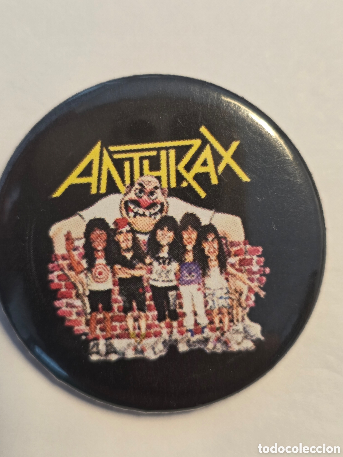 M&uacute;sica de colecci&oacute;n: CHAPA BANDA ANTHRAX 38mm