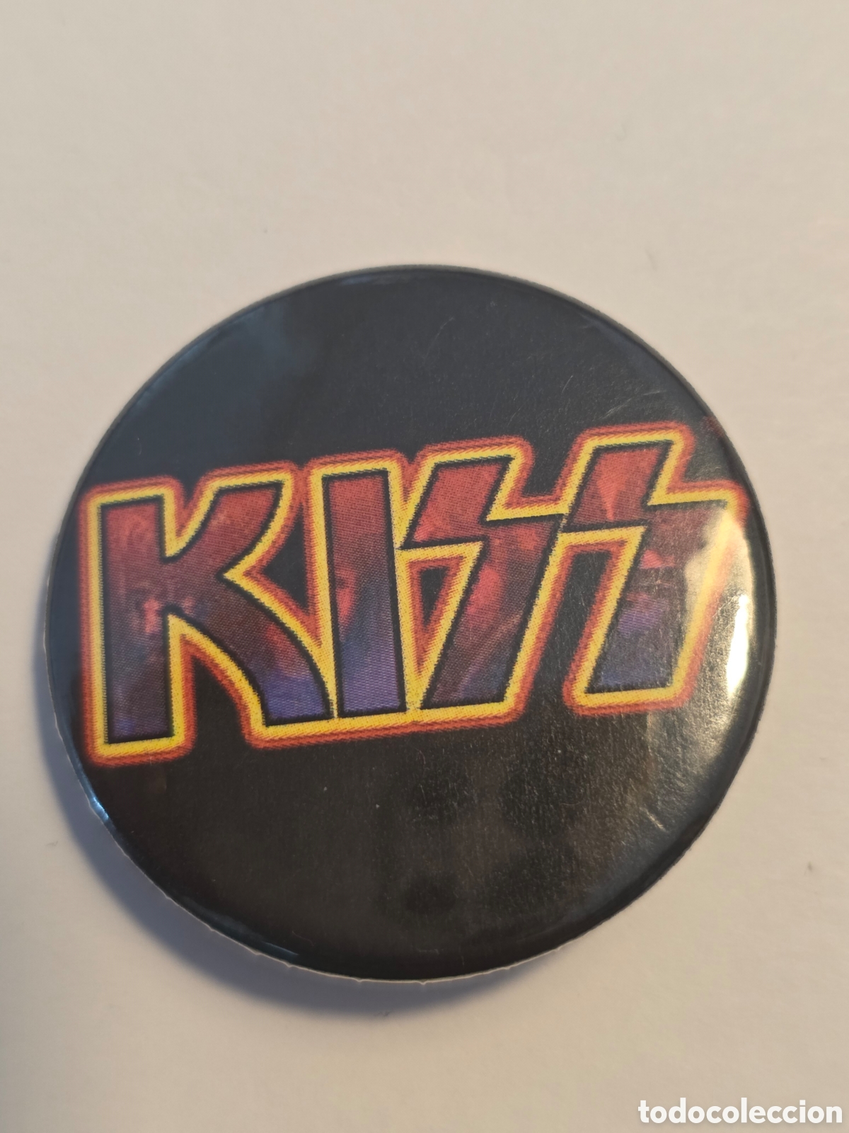 M&uacute;sica de colecci&oacute;n: CHAPA BANDA KISS ..38mm