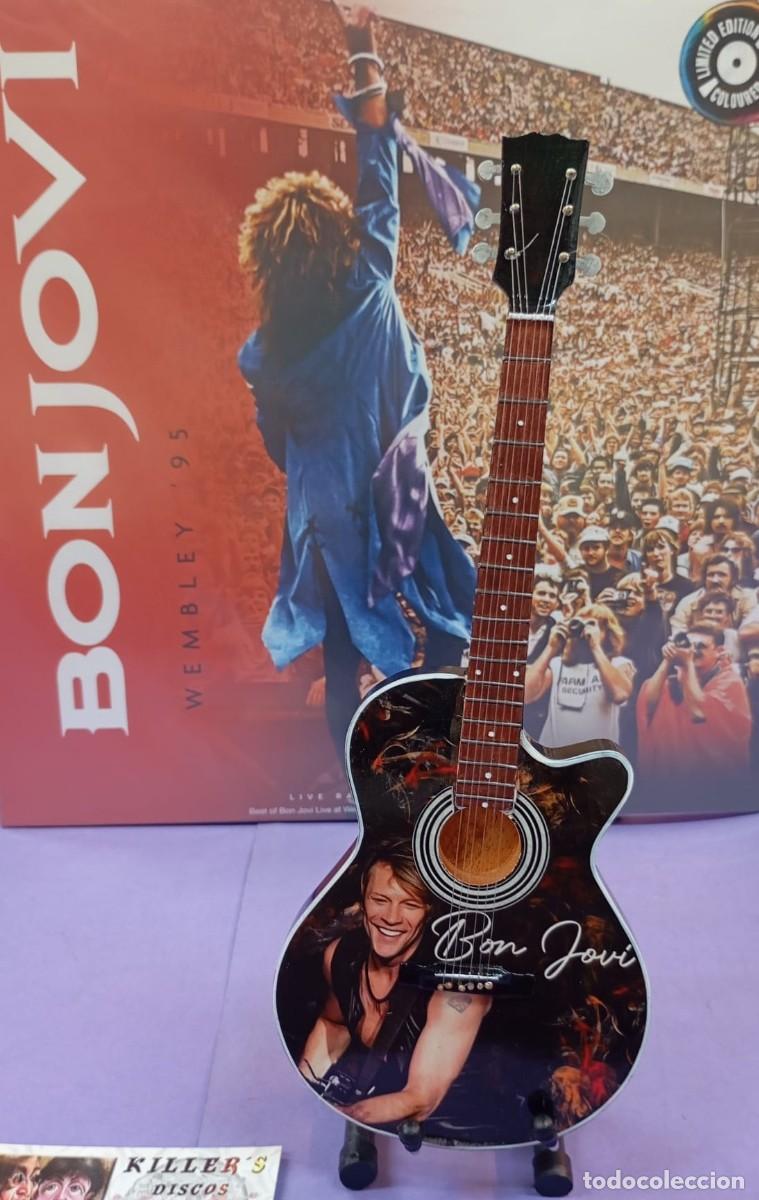 M&uacute;sica de colecci&oacute;n: Guitarra Bon Jovi (tributo al cantante)