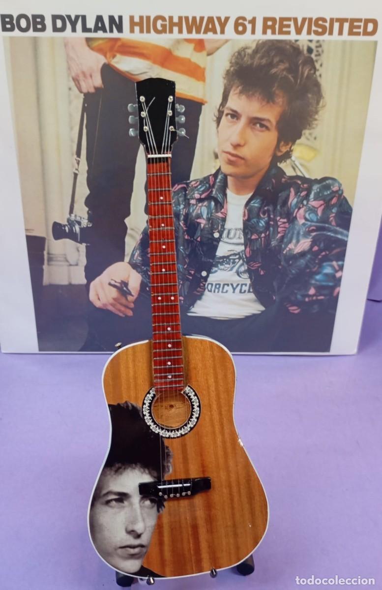 M&uacute;sica de colecci&oacute;n: Guitarra Bob Dylan - Tributo al compositor y cantante.