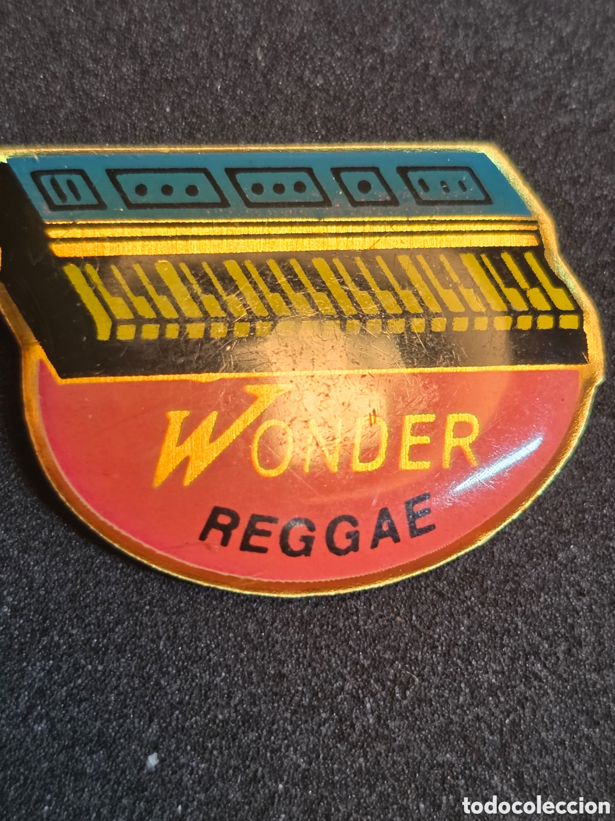 M&uacute;sica de colecci&oacute;n: PIN ESMALTADO WONDER REGGAE