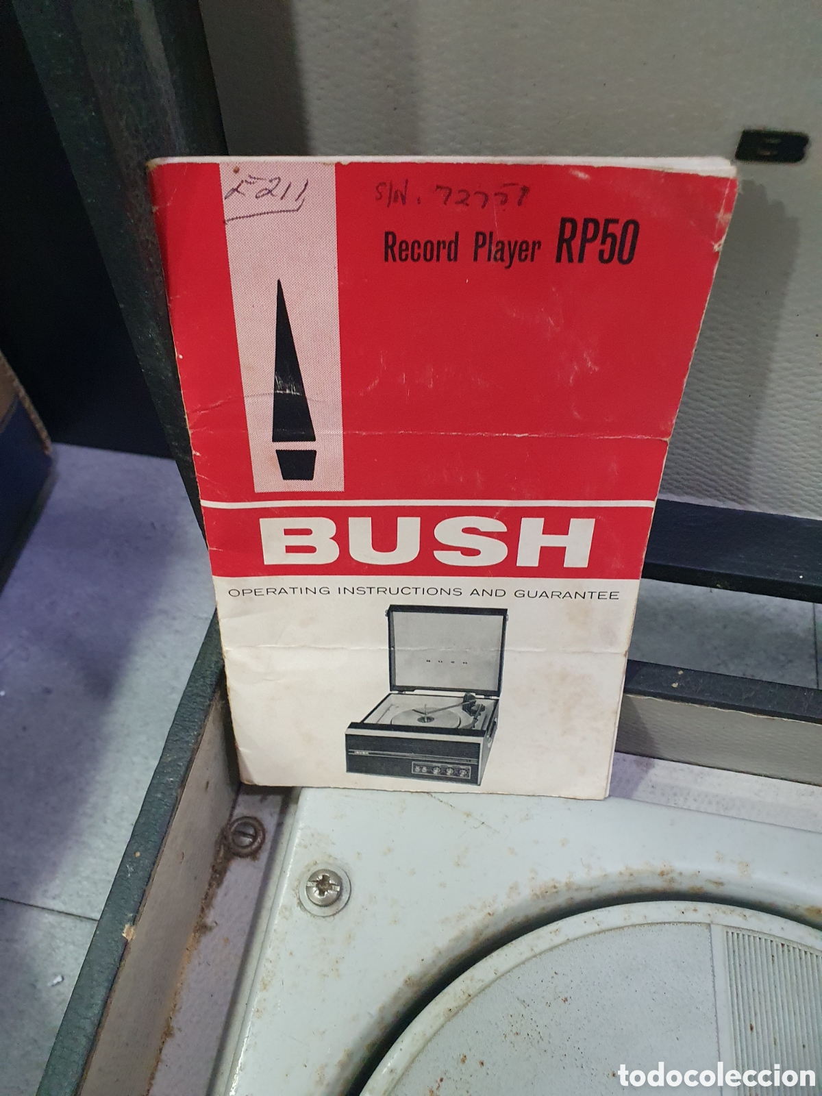 M&uacute;sica de colecci&oacute;n: Tocadiscos port&aacute;til Bush BSR. (L42) - Foto 3