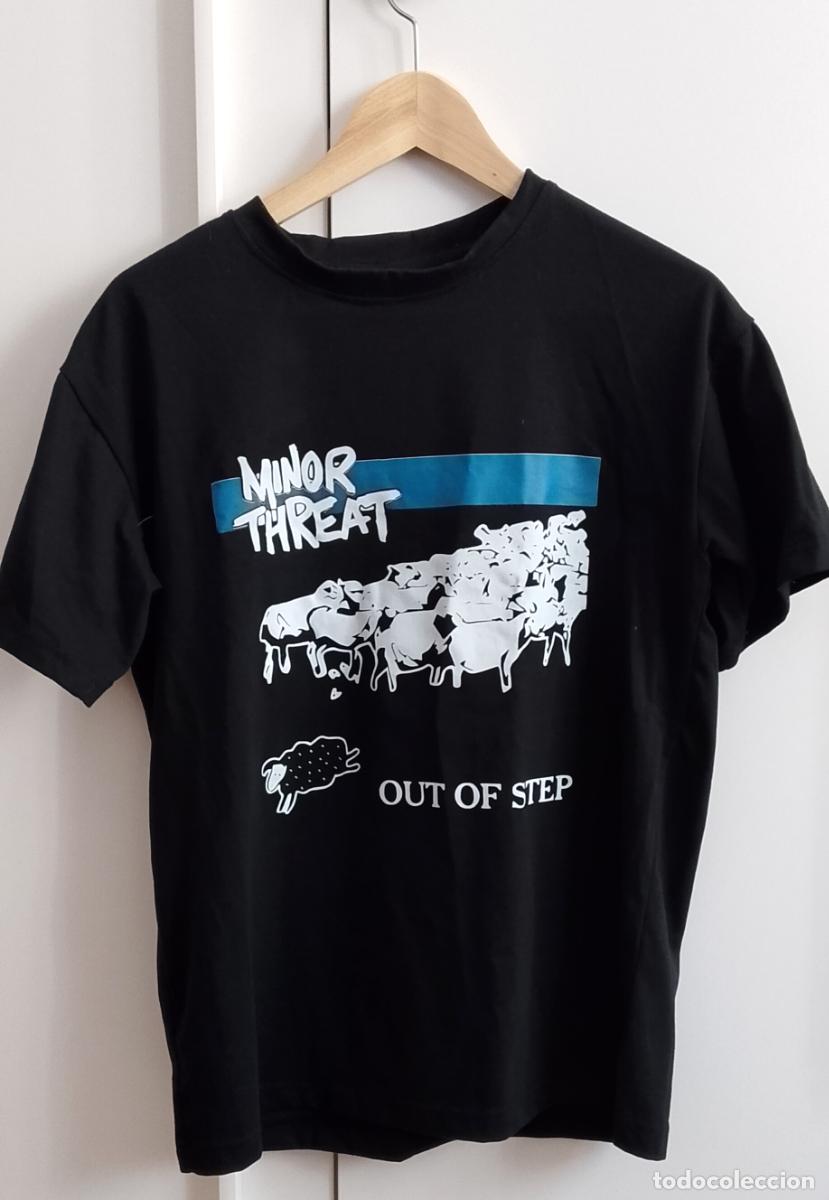 M&uacute;sica de colecci&oacute;n: MINOR THREAT - TALLA M - NEGRA - TRANSFER - HARDCORE PUNK - SEGUNDA MANO