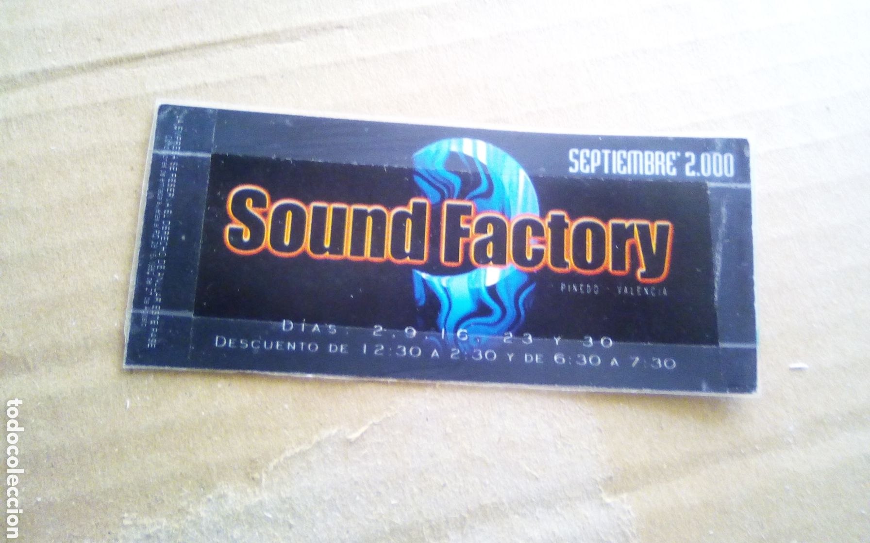 M&uacute;sica de colecci&oacute;n: Flyer invitaci&oacute;n descuento entrada discoteca Sound Factory. A&ntilde;o 2000. Ruta del bacalao.