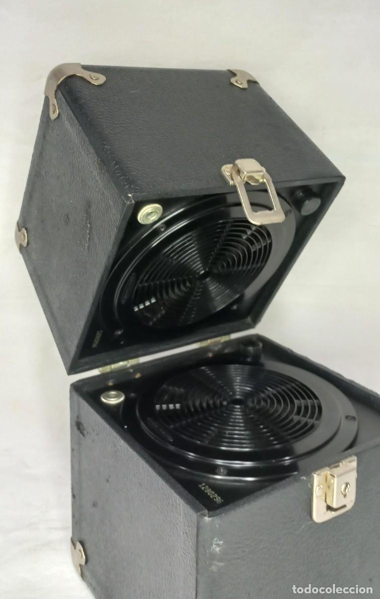 M&uacute;sica de colecci&oacute;n: ALTAVOCES EMPAQUETADOS EN MALETA DE TRANSPORTE RIGIDA, AURATONE 5C SUPER SOUND CUBES, A&Ntilde;OS 70