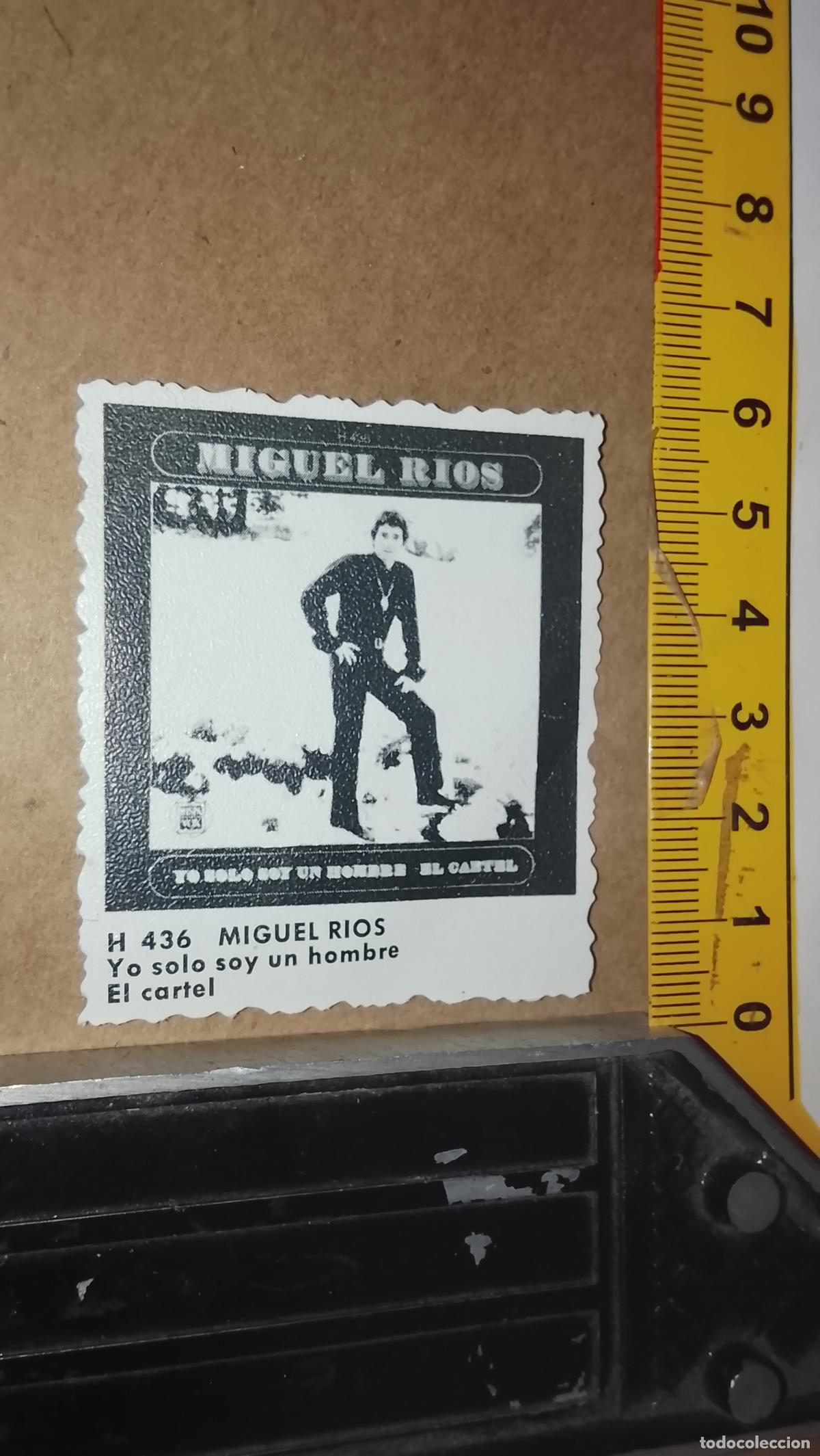 Musica di collezione: musica - CROMO o similar carton cartulina papel grueso troquelado CANTANTES MIGUEL RIOS