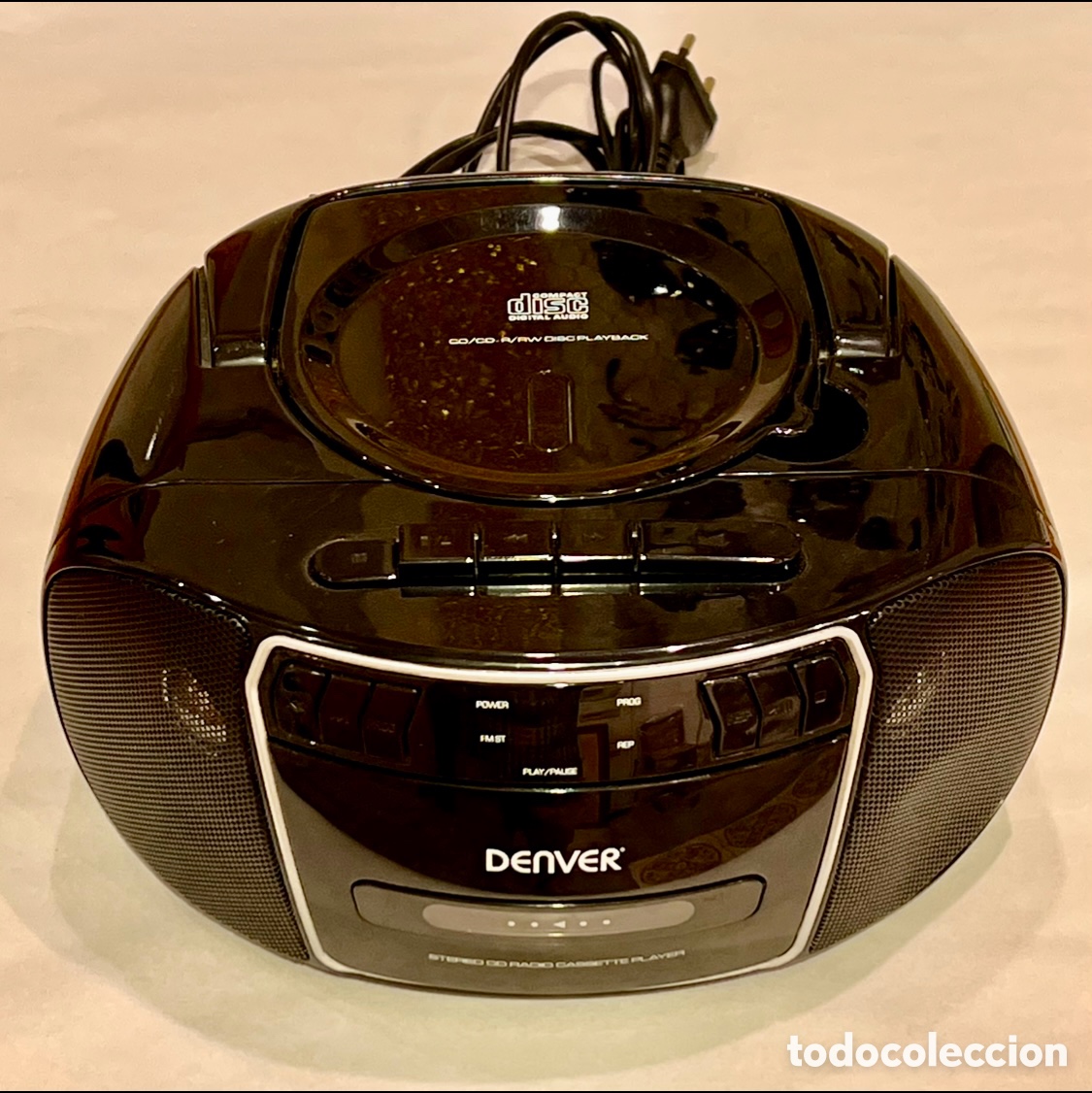 M&uacute;sica de colecci&oacute;n: STEREO CD RADIO CASSETTE PLAYER. DENVER. A&ntilde;os 90.