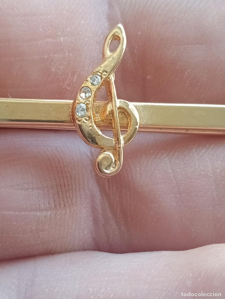 M&uacute;sica de colecci&oacute;n: PISACORBATAS MOTIVO MUSICAL CON PIEDRECITAS MUSICO BANDA MUSICA INSIGNIA ALFILER CORBATA PASADOR