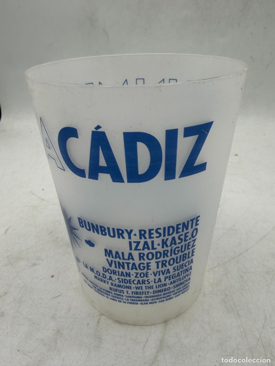 M&uacute;sica de colecci&oacute;n: CADIZ. NO SIN M&Uacute;SICA. 2018. BUNBURY. RESIDENTE. IZAL. MALA RODRIGUEZ. SIDECARS. VIVA SUECIA. ZOE.