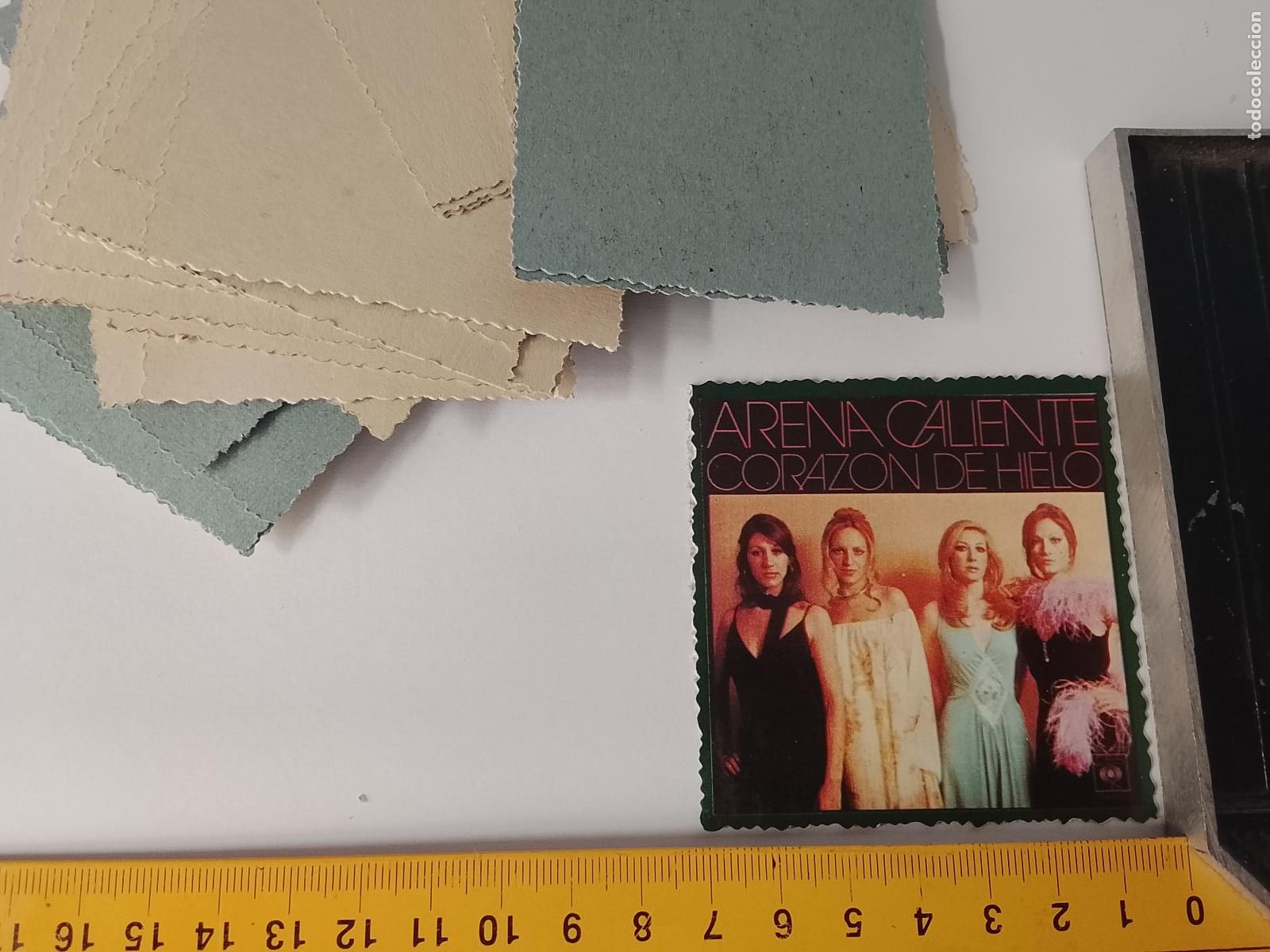 Collectible Music: SIMILAR A CROMO DE CARTON troquelado MUSICA - CANTANTE O GRUPO - ARENA CALIENTE