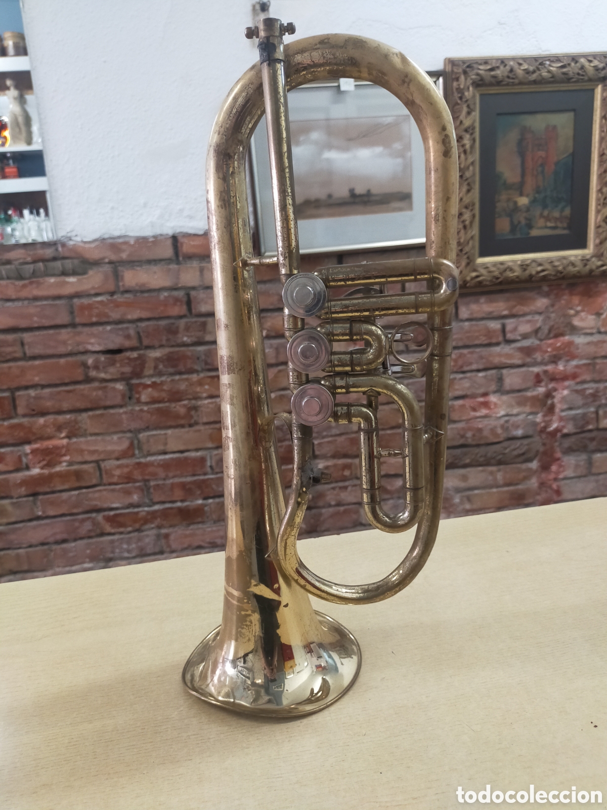 M&uacute;sica de colecci&oacute;n: Ciscornio de lat&oacute;n, decorativo