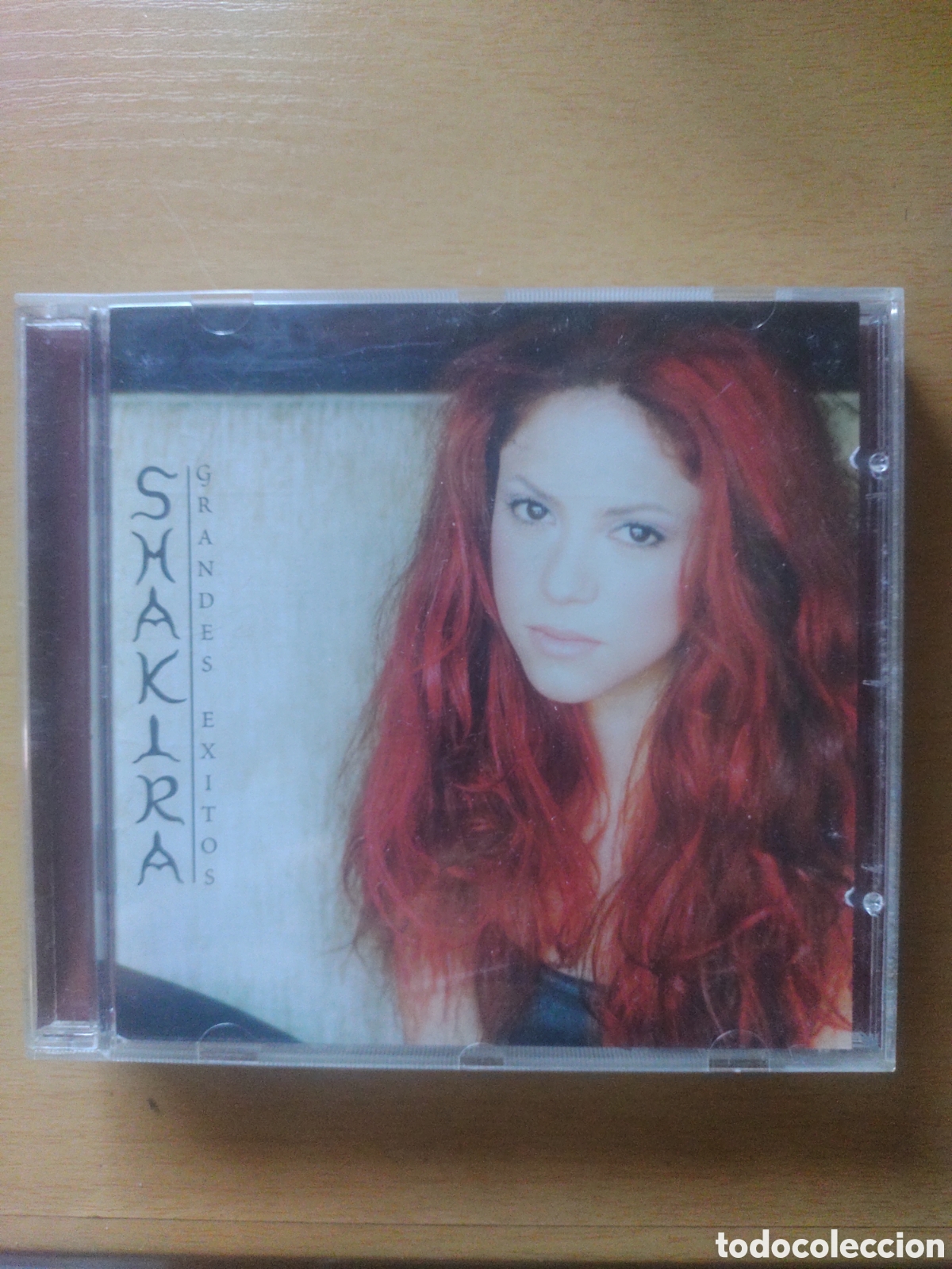 M&uacute;sica de colecci&oacute;n: Caja CD Vac&iacute;a Shakira -Grandes &Eacute;xitos