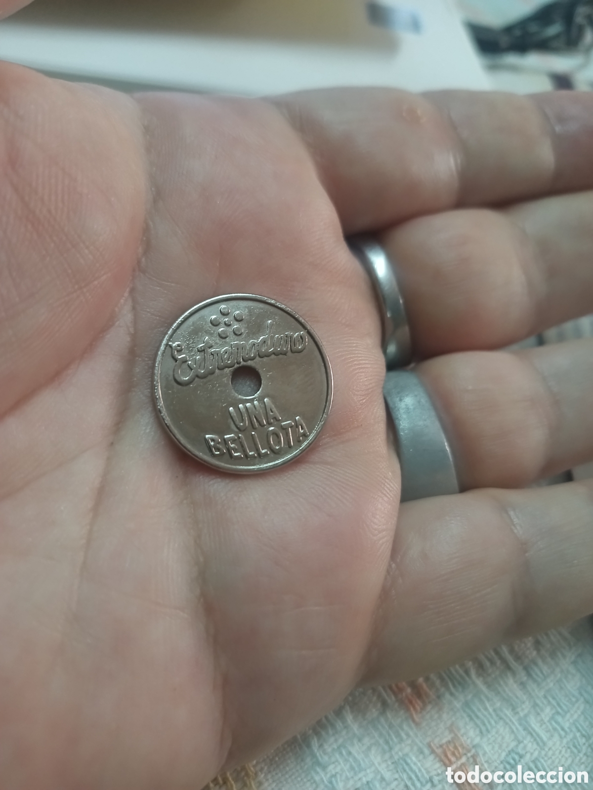 M&uacute;sica de colecci&oacute;n: TOKEN MONEDA FICHA UNA BELLOTA DE LA GIRA LA LEY INNATA DE EXTREMODURO