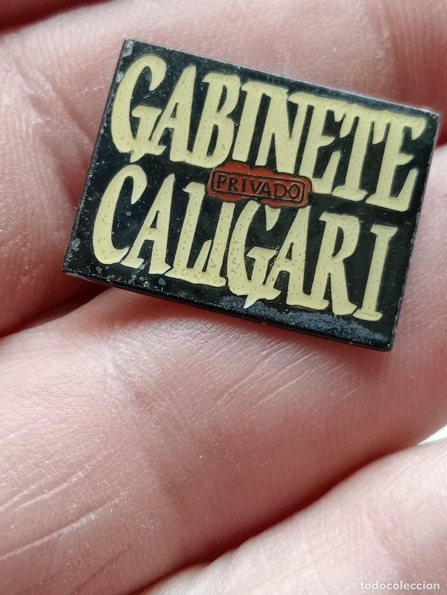 M&uacute;sica de colecci&oacute;n: PINS GRUPO M&Uacute;SICA GABINETE CALIGARI CONJUNTO ROCK, POP ESPA&Ntilde;OL , HEAVY INSIGNIA PINES