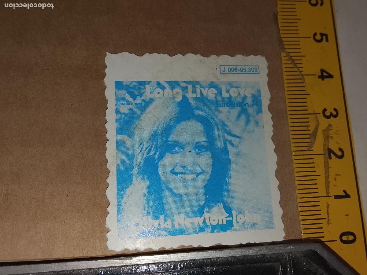 M&uacute;sica de colecci&oacute;n: troquel - CROMO o similar papel grueso troquelado grupo musical CANTANTE OLIVIA NEWTON JOHN