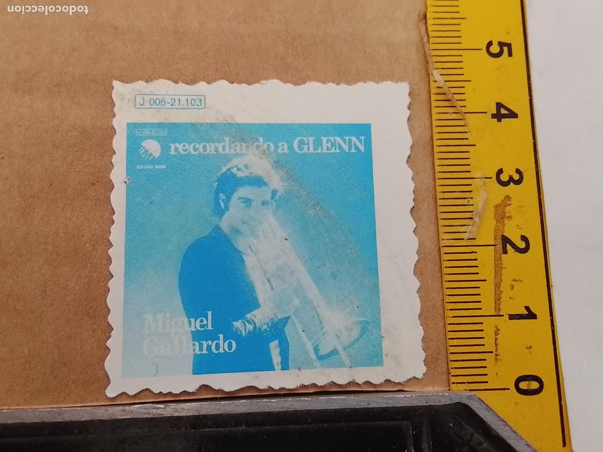 M&uacute;sica de colecci&oacute;n: troquel - CROMO o similar papel grueso troquelado grupo musical CANTANTE - MIGUEL GALLARDO