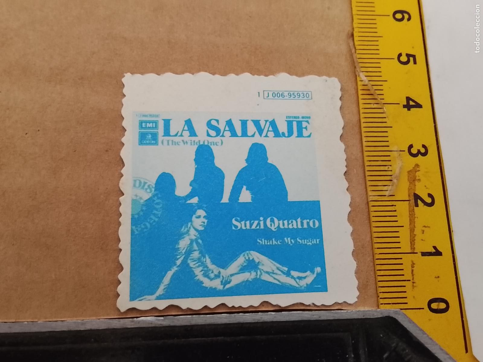 M&uacute;sica de colecci&oacute;n: troquel - CROMO o similar papel grueso troquelado grupo musical CANTANTE - SUZI QUATRO