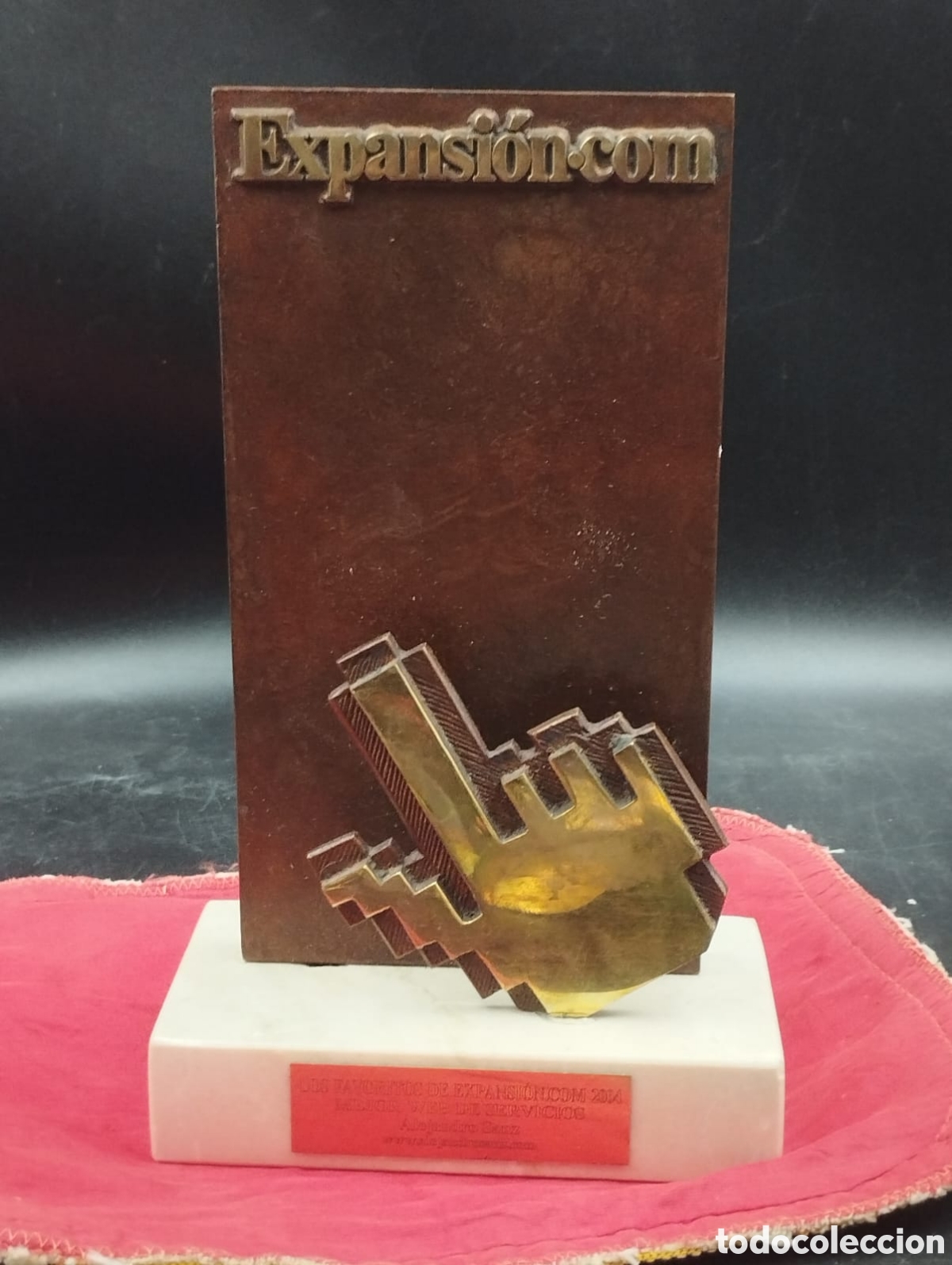 M&uacute;sica de colecci&oacute;n: &Uacute;nico: Trofeo Premio Expansi&oacute;n 2004 a Web Oficial de Alejandro Sanz &ndash; Memorabilia