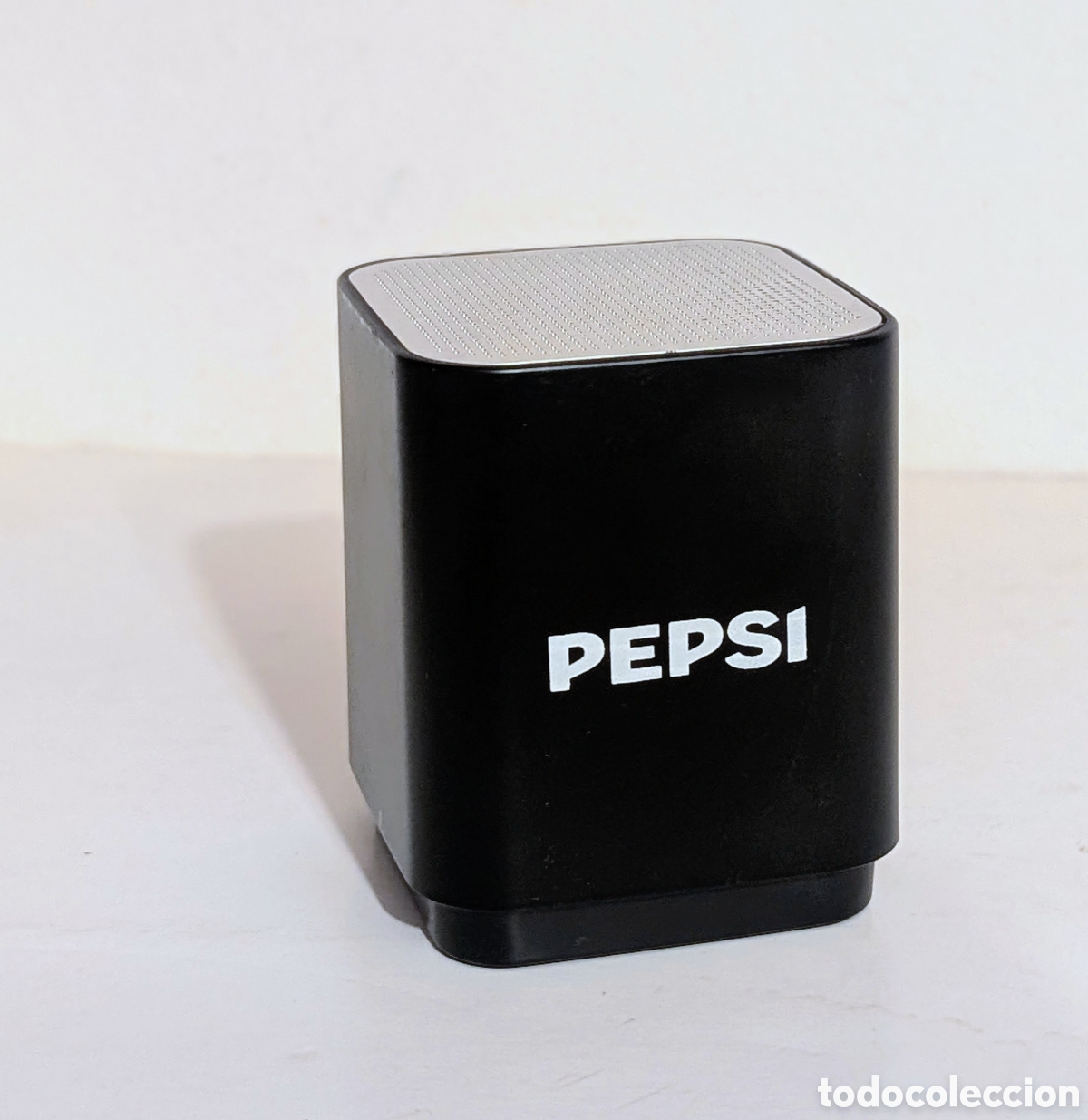 M&uacute;sica de colecci&oacute;n: Mini altavoz port&aacute;til Pepsi