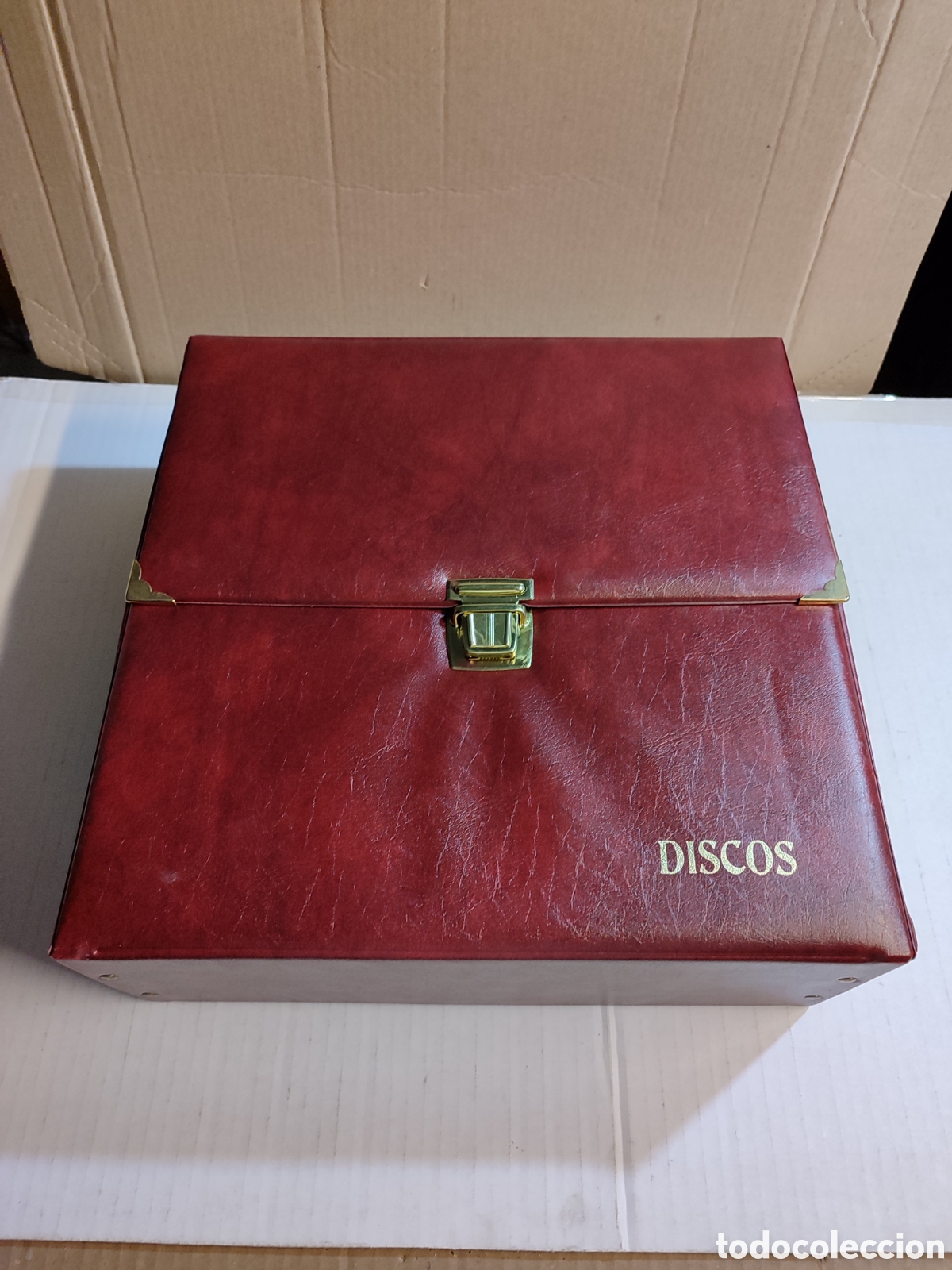 M&uacute;sica de colecci&oacute;n: Malet&iacute;n porta discos vinilos para 40 LPs.nuevo a estrenar sin bolsa.maletin discos vintage