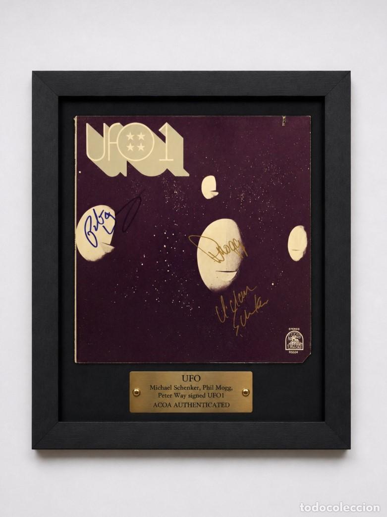 M&uacute;sica de colecci&oacute;n: UFO &ndash; &ldquo;UFO 1&rdquo; &ndash; SIGNED LP | MICHAEL SCHENKER, PHIL MOGG & PETE WAY | ACOA AUTHENTICATED