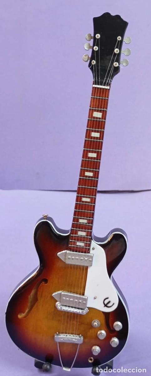 M&uacute;sica de colecci&oacute;n: Guitarra John Lennon