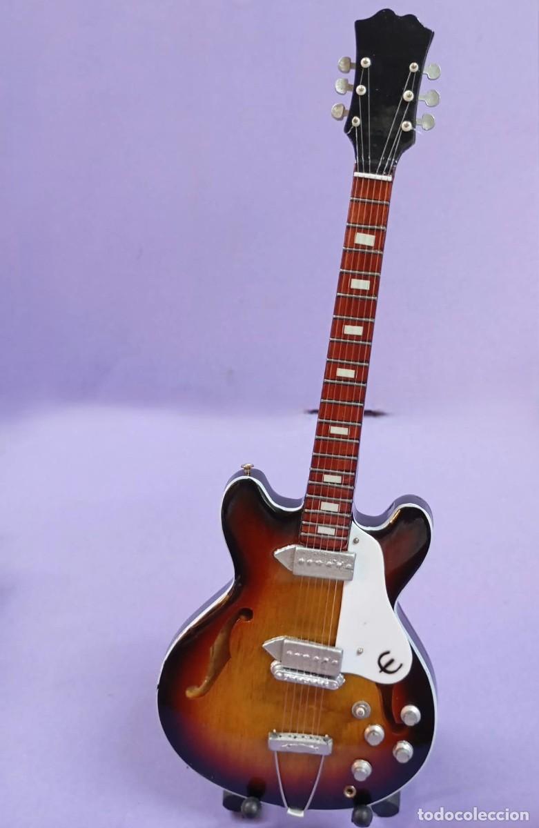 M&uacute;sica de colecci&oacute;n: Guitarra John Lennon