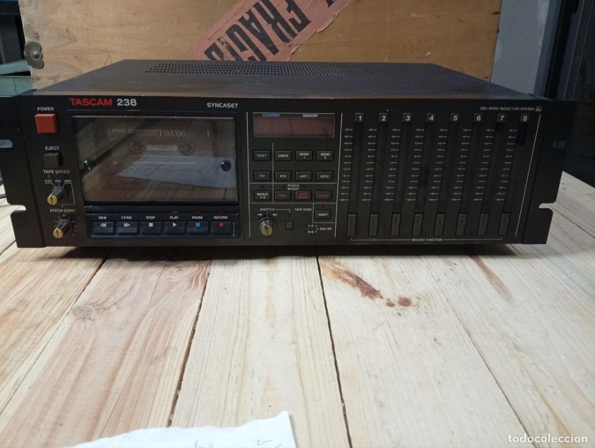 M&uacute;sica de colecci&oacute;n: Pletina grabadora Multipistas De Casete Tascam 238 Syncaset - 8 Canales - Vintage - Enciende