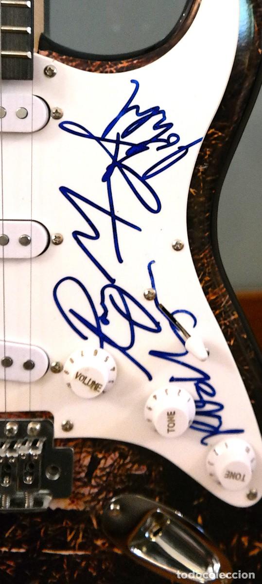 M&uacute;sica de colecci&oacute;n: ★★ THE DOORS &ndash; THREE LEGENDS. ONE GUITAR. AN UNFORGETTABLE DISPLAY. - Foto 2