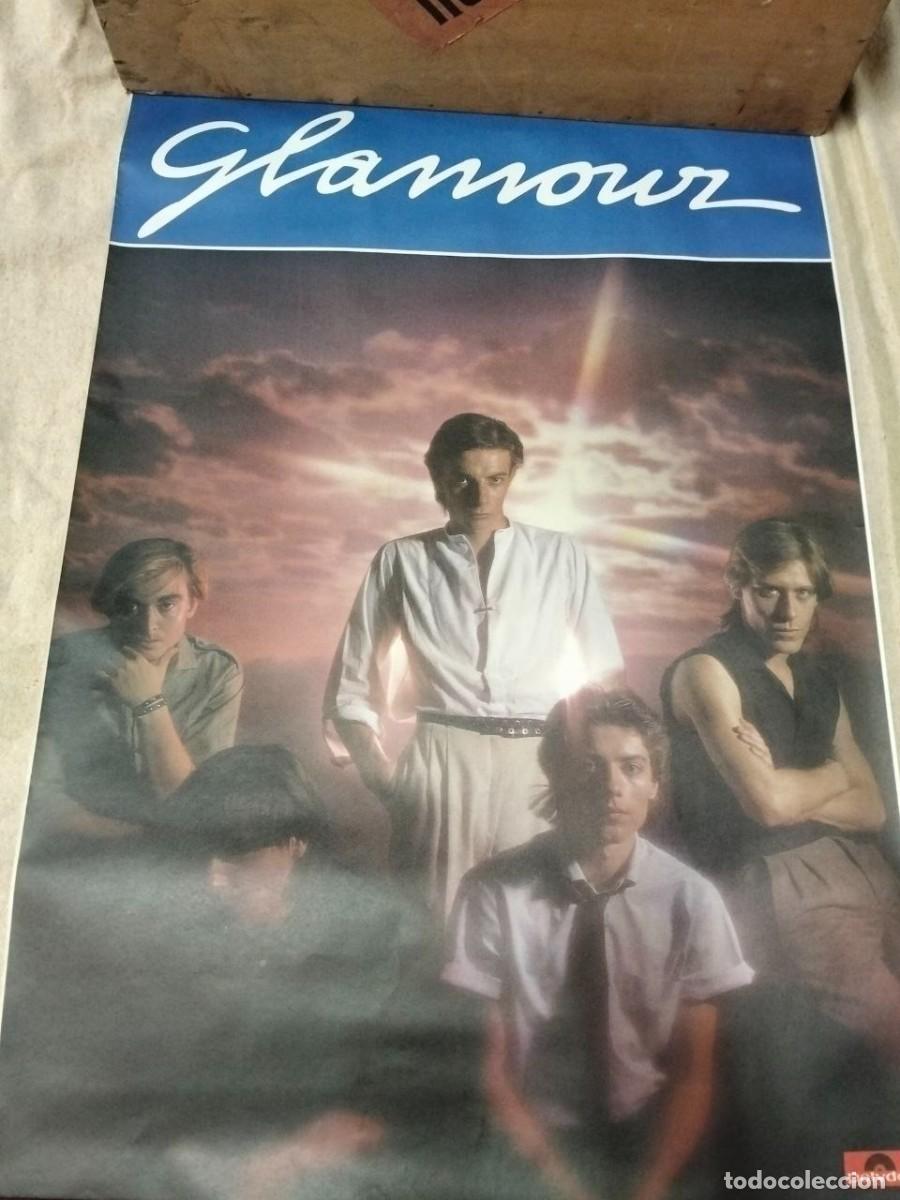 M&uacute;sica de colecci&oacute;n: P&oacute;ster Promocional Gigante Glamour (1983) - Grupo Tecno-Pop Movida Valenciana. Polydor. 69x100 Cm