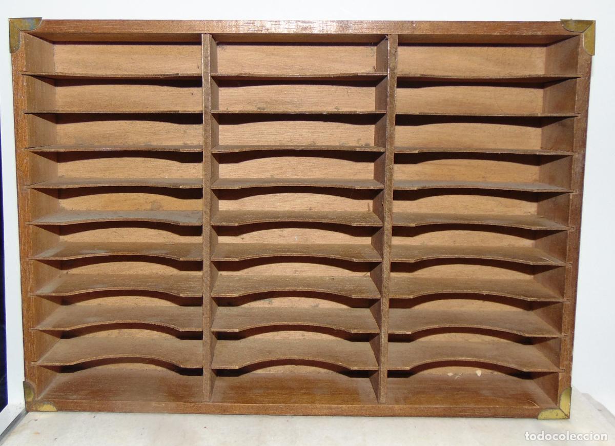 M&uacute;sica de colecci&oacute;n: EXPOSITOR DE MADERA PARA CINTAS DE CASET, 37x26CM, EN PERFECTO ESTADO
