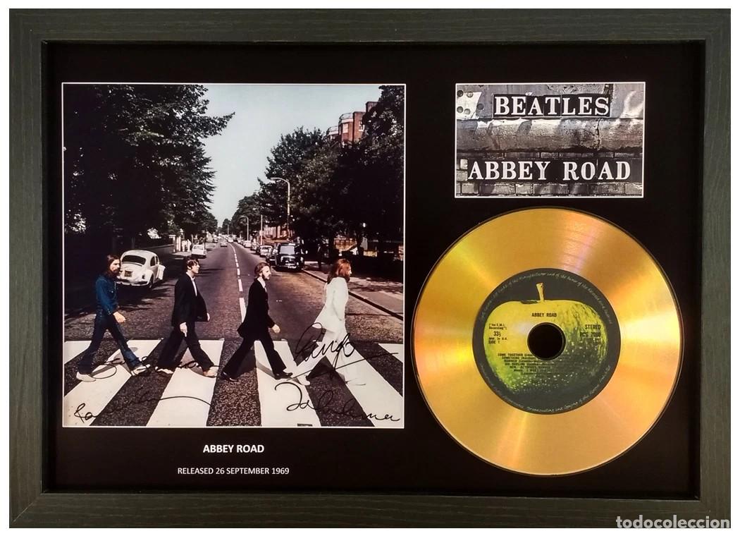 M&uacute;sica de colecci&oacute;n: THE BEATLES 'ABBEY ROAD' DISCO DE ORO FIRMADO PRESENTADO EN MARCO DE EXHIBICION 32X23.CM APROX