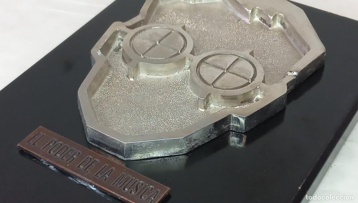 M&uacute;sica de colecci&oacute;n: ESCULTURA - EL PODER DE LA MUSICA - COMMEMORATIVA OFICIAL DE LA MITICA DISCOTECA VALENCIANA A.C.T.V.