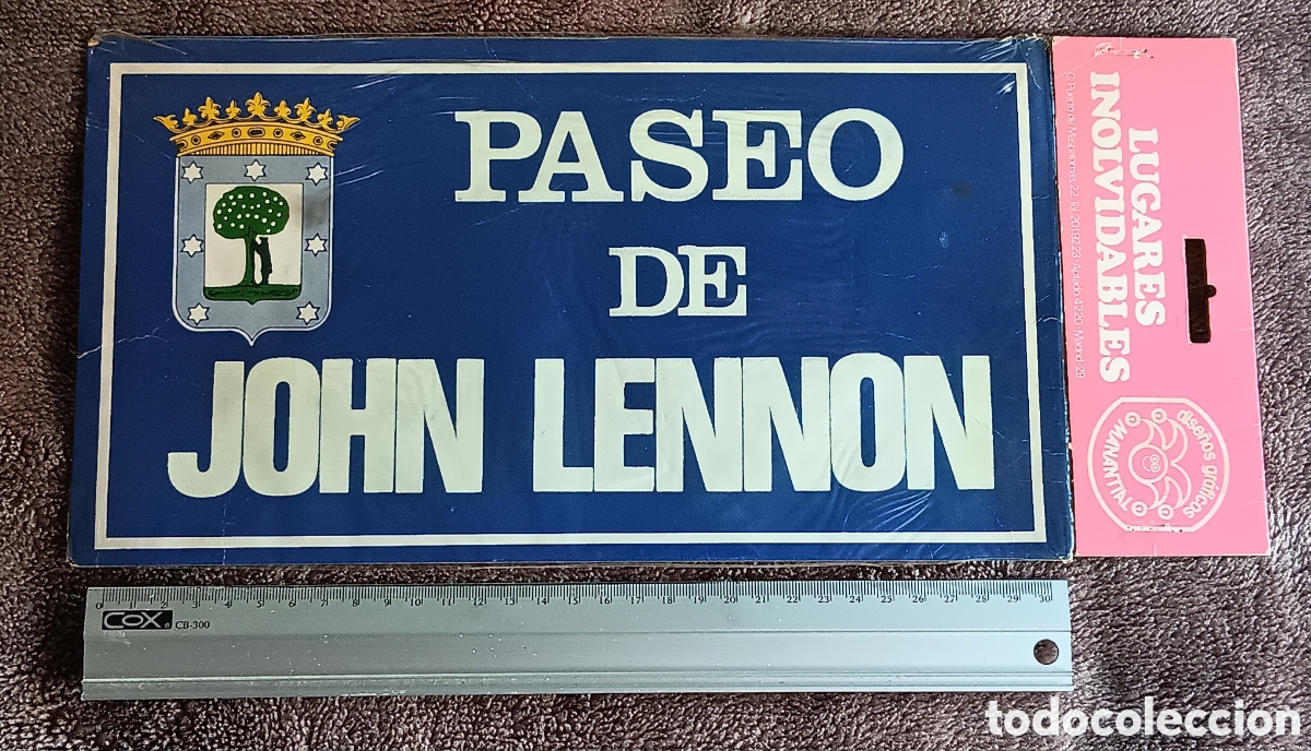 M&uacute;sica de colecci&oacute;n: BEATLES PLACA CALLE JOHN LENNON PRECINTADA CARTON AYUNTAMIENTO MADRID