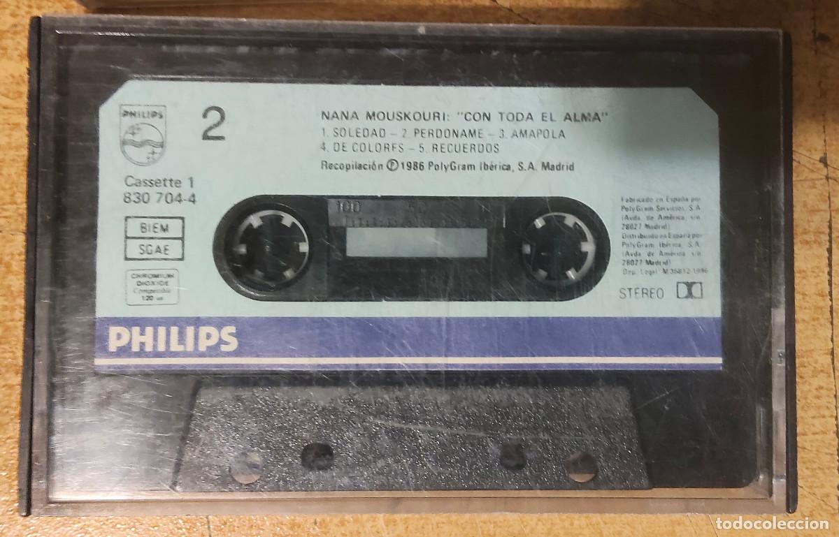 M&uacute;sica de colecci&oacute;n: cinta de cassette &rdquo;Con toda el alma&rdquo; de la cantante Nana Mouskouri, editada en Espa&ntilde;a por Philips /