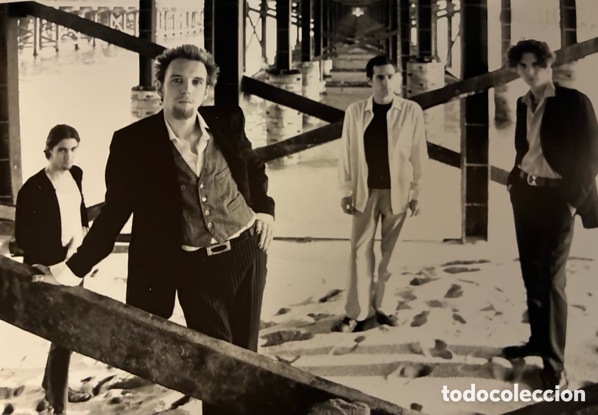 M&uacute;sica de colecci&oacute;n: ELEFANTES (Shuarma) - FOTOGRAF&Iacute;A PROMOCIONAL (INICIOS) - A&Ntilde;OS 90 -