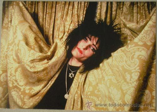Fotos de cantantes: POSTAL SIOUXSIE
