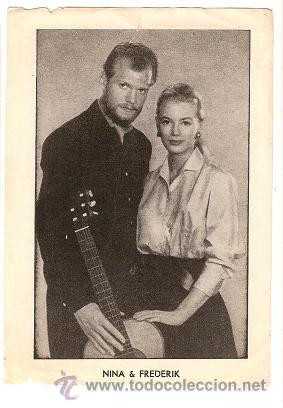 Photos de Chanteurs et Chanteuses: 0095- NINA & FREDERIK.OBSEQUIO DE LA REVISTA FLORITA.A&Ntilde;OS 1960 - 16X11CM