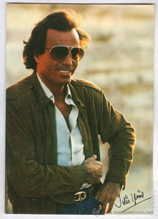 Photos of Singers: mini poster - julio iglesias - j.i n&ordm; 3 - col. perla - ed. pagsa